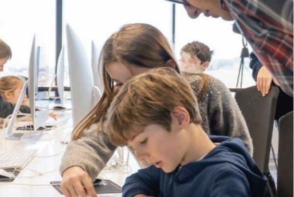  17 de diciembre de 2023: Christmas Hacking sobre ciberseguridad para niños y niñas en 42 Urduliz