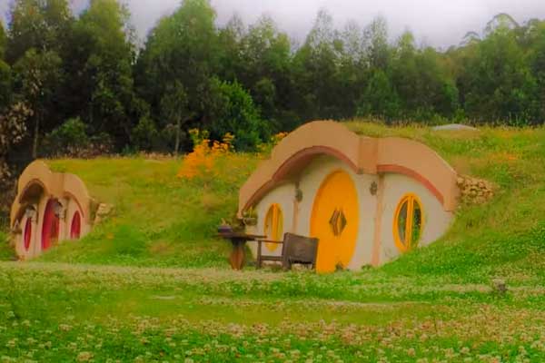  Alojamiento lleno de magia para familias: siéntete Hobbit por unos días