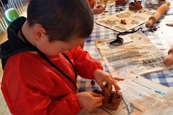 taller infantil de cerámica