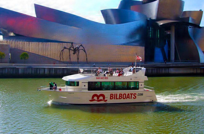  Bilbao by boat, family cruise along the Ría del Nervión
