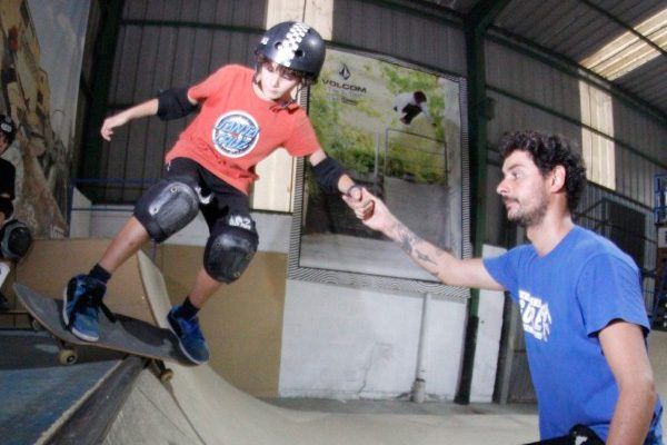  Bilbao lanza nuevos campus estivales de pelota y skate