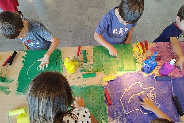  Abierto el plazo de inscripción a los cursos anuales de pintura infantil de Portugalete