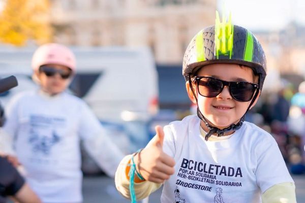 Bicicletada popular en Bilbao