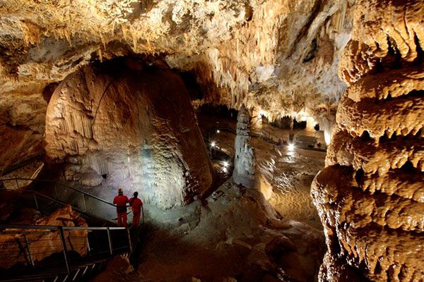  Promoción 2×1 en la cueva de Pozalagua por el Día Internacional de las Cuevas