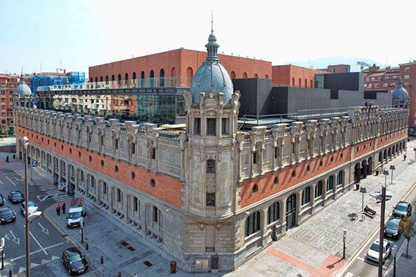  Qué hacer con niños en Bilbao: 6 planes imprescindibles en Azkuna Zentroa